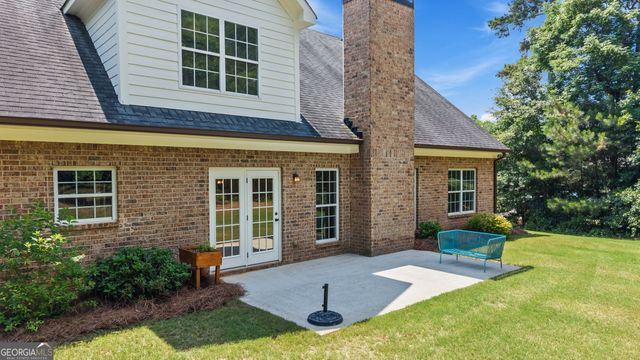 3142 Whitlow Creek Drive, Bishop, GA 30621
