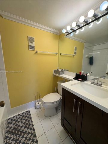 4525 W 20th Ave 529, Hialeah, FL 33012