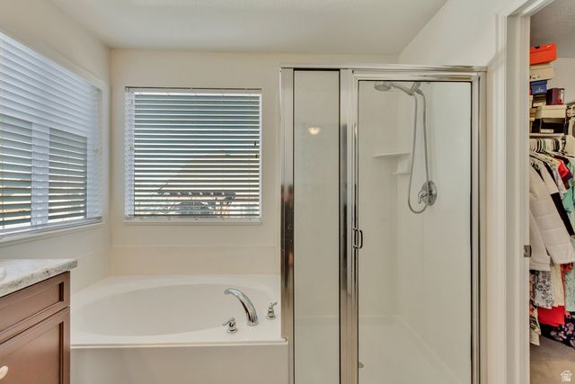 6176 W RIDGE MESA CIR, West Valley City, UT 84128