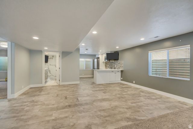 6176 W RIDGE MESA CIR, West Valley City, UT 84128