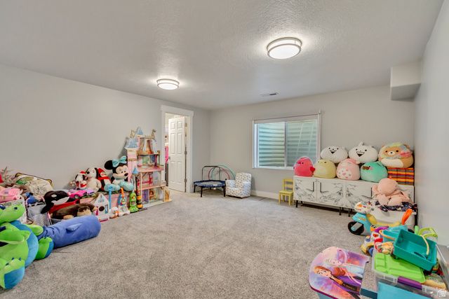 6176 W RIDGE MESA CIR, West Valley City, UT 84128