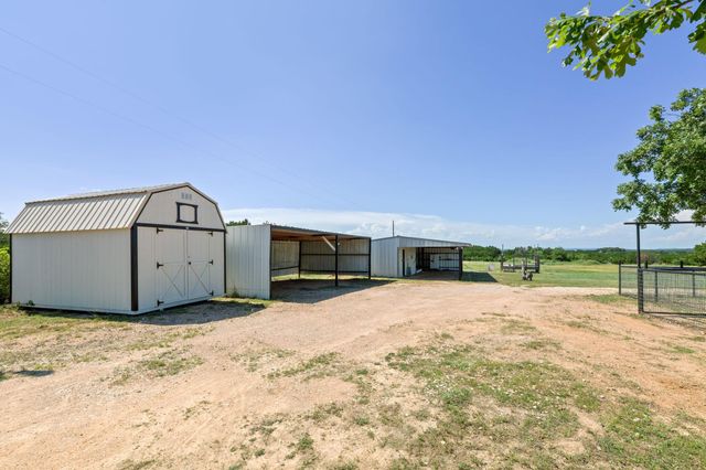 930 County Road 224, Florence, TX 76527