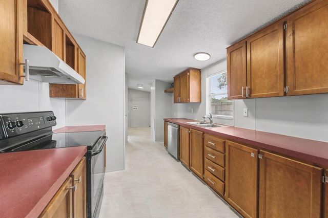 930 County Road 224, Florence, TX 76527