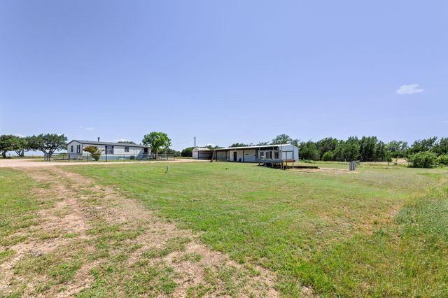 930 County Road 224, Florence, TX 76527