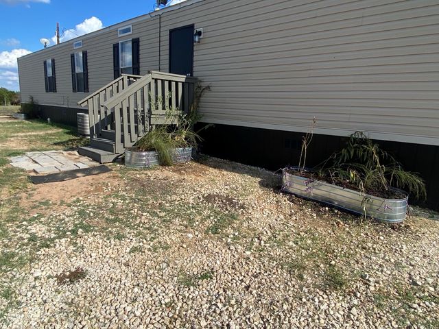 930 County Road 224, Florence, TX 76527