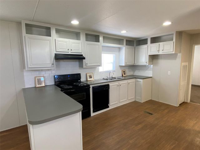 930 County Road 224, Florence, TX 76527