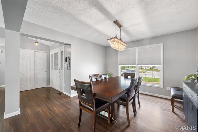 130 Wild Pigeon Ct, O'fallon, MO 63368