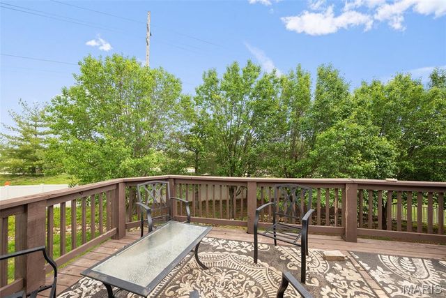 130 Wild Pigeon Ct, O'fallon, MO 63368