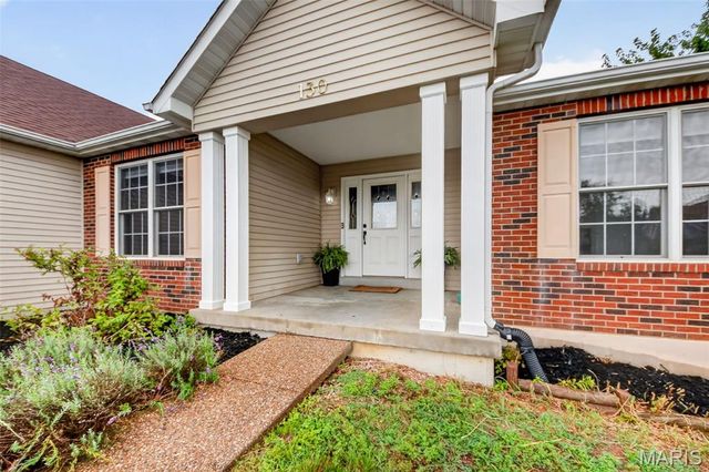 130 Wild Pigeon Ct, O'fallon, MO 63368