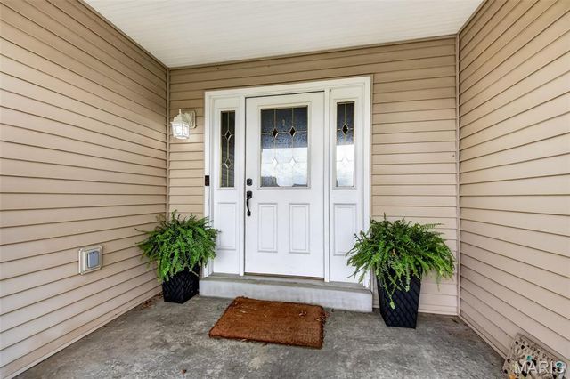 130 Wild Pigeon Ct, O'fallon, MO 63368