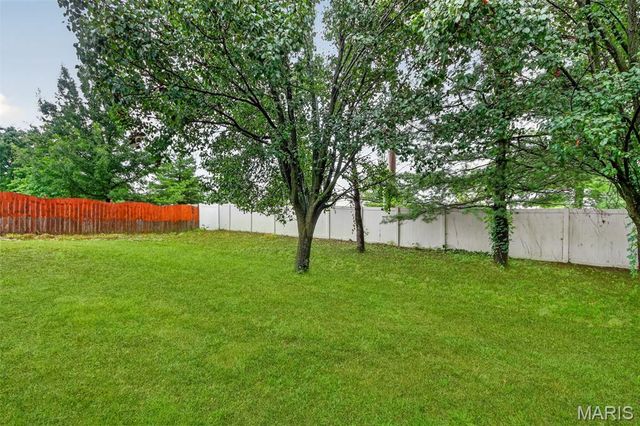 130 Wild Pigeon Ct, O'fallon, MO 63368