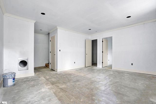 15 Meadow Crest Circle, Greenville, SC 29609