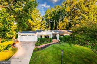8809 GATESHEAD RD, Alexandria, VA 22309