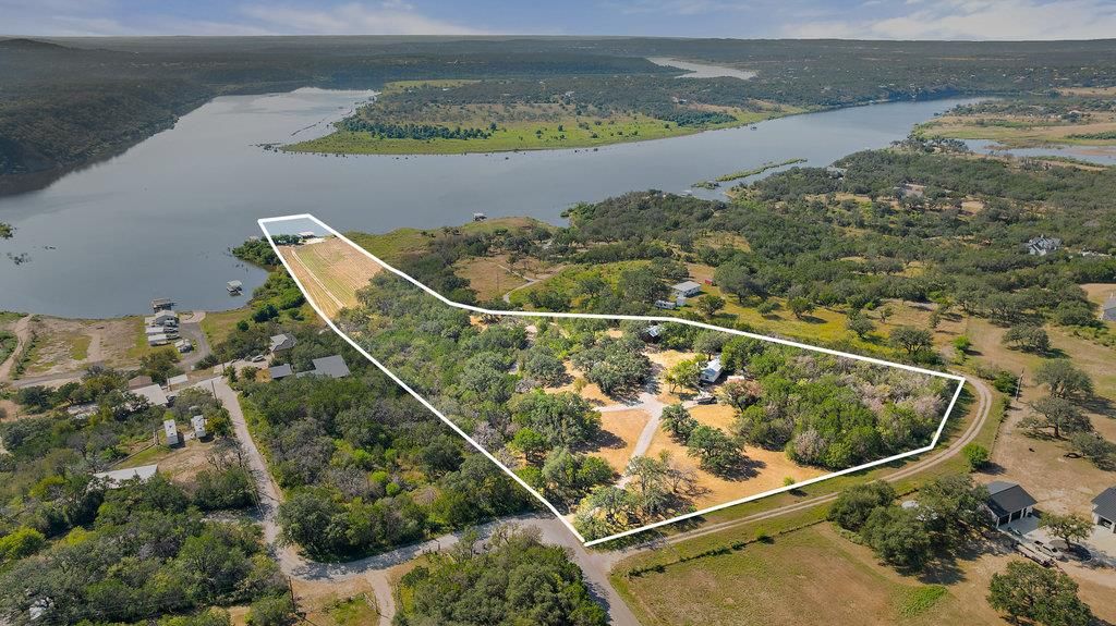 111 Swift Water RD, Marble Falls, TX 78654
