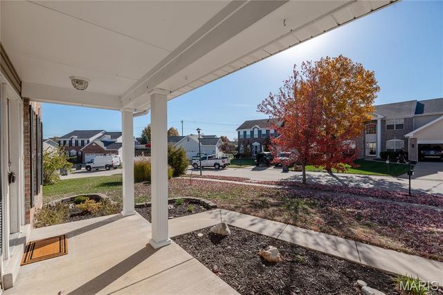 34 Logan Crossing Circle, O'fallon, MO 63366