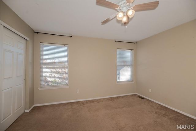 34 Logan Crossing Circle, O'fallon, MO 63366