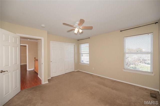 34 Logan Crossing Circle, O'fallon, MO 63366