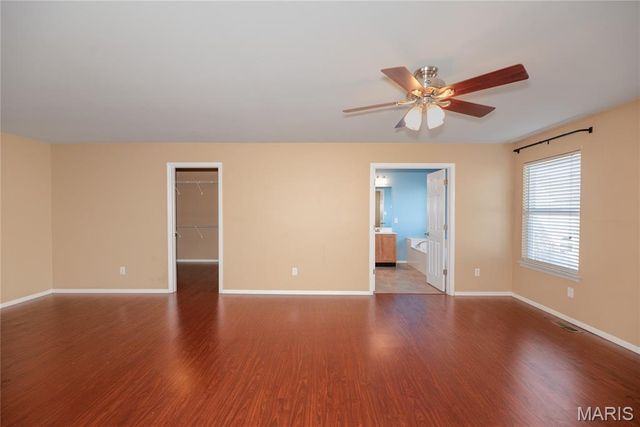 34 Logan Crossing Circle, O'fallon, MO 63366