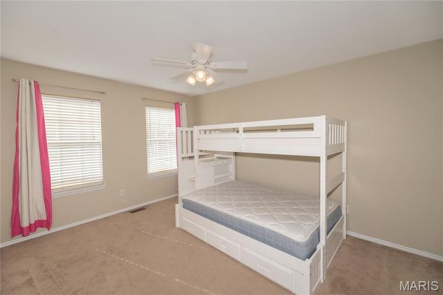 34 Logan Crossing Circle, O'fallon, MO 63366