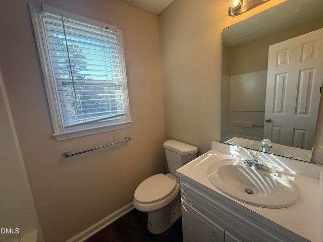 2813 Buckboard Lane, Raleigh, NC 27603