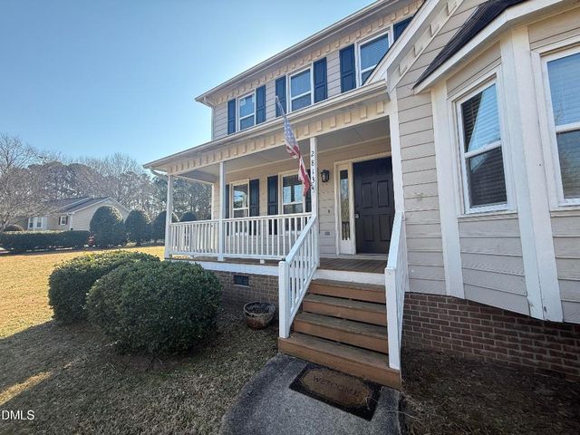 2813 Buckboard Lane, Raleigh, NC 27603