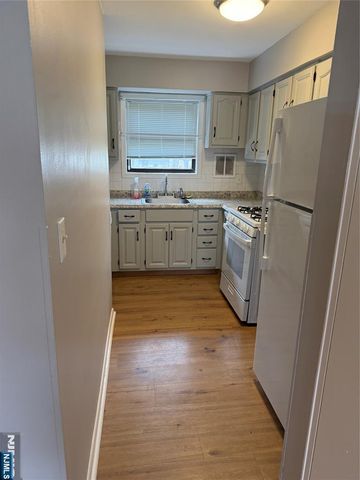 10 Colonial Drive H, Little Falls, NJ 07424