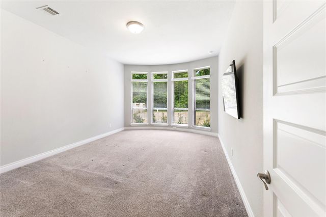 225 Bronze View Drive, Montgomery, TX 77316