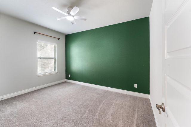 225 Bronze View Drive, Montgomery, TX 77316