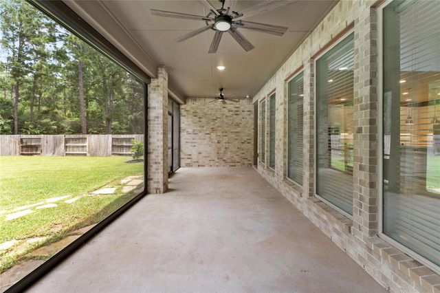 225 Bronze View Drive, Montgomery, TX 77316
