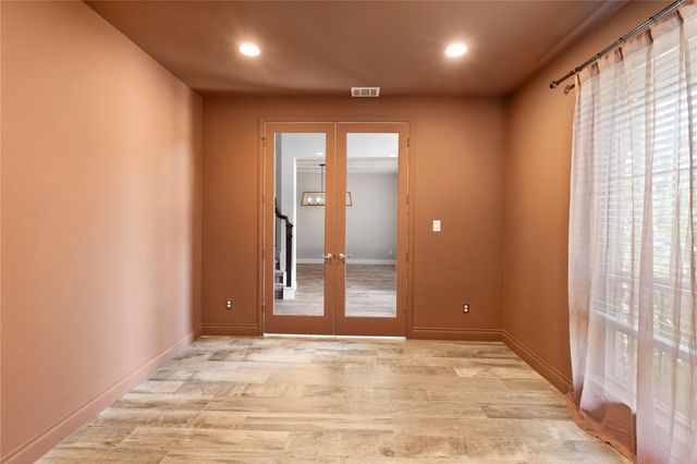 225 Bronze View Drive, Montgomery, TX 77316