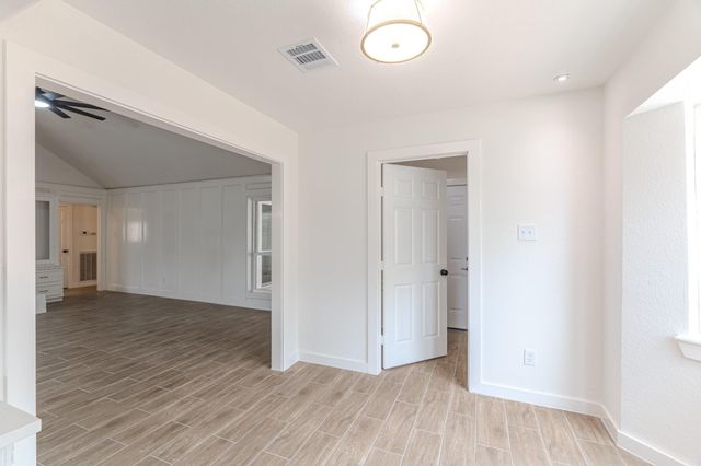 10519 Kirkwren Drive, Houston, TX 77089