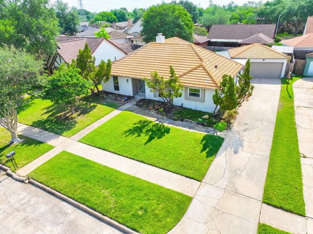 10519 Kirkwren Drive, Houston, TX 77089