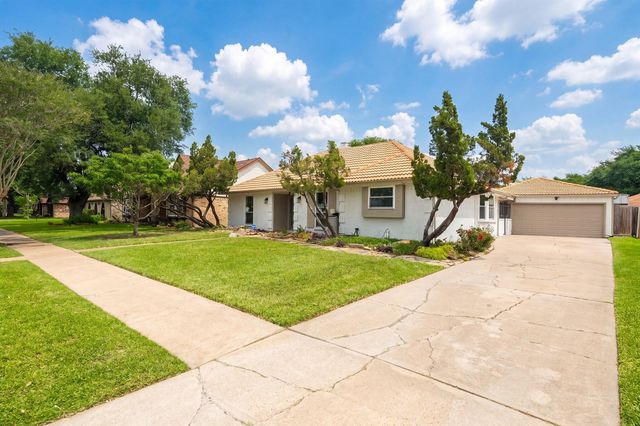 10519 Kirkwren Drive, Houston, TX 77089