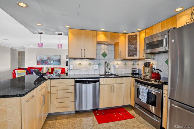 130 N Pearl Street 1703, Denver, CO 80203