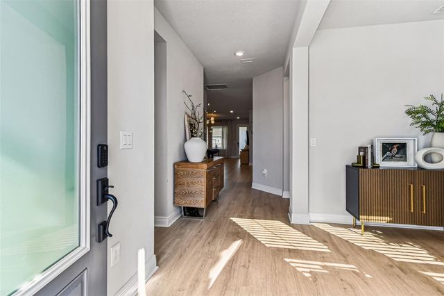 28748 RAMBUTAN DRIVE, Wesley Chapel, FL 33543