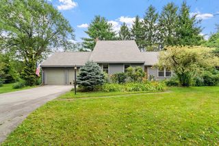 26 Searle, Georgetown, MA 01833