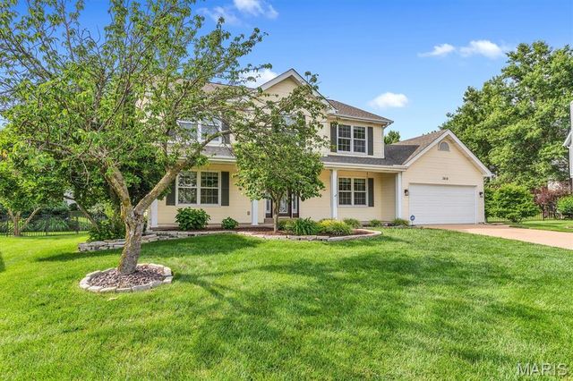 2814 Spruce Ridge Court, St Charles, MO 63303