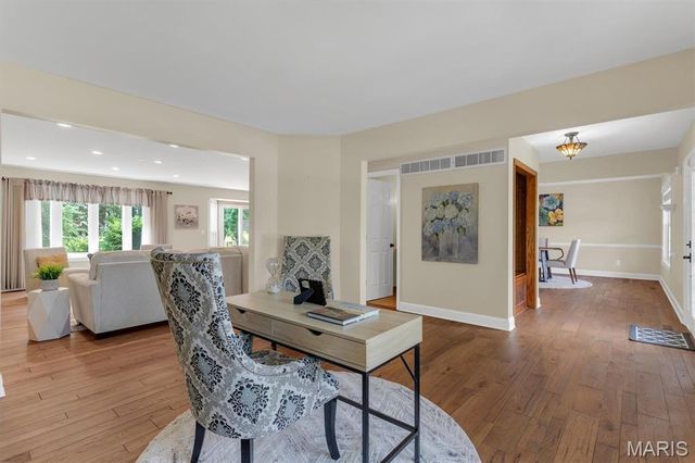 2814 Spruce Ridge Court, St Charles, MO 63303