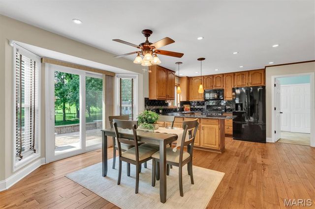 2814 Spruce Ridge Court, St Charles, MO 63303