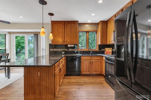2814 Spruce Ridge Court, St Charles, MO 63303