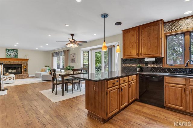 2814 Spruce Ridge Court, St Charles, MO 63303