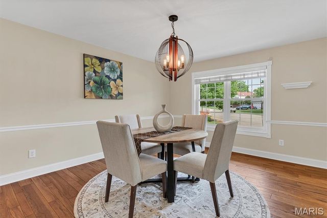 2814 Spruce Ridge Court, St Charles, MO 63303