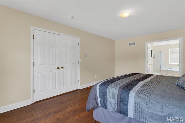 2814 Spruce Ridge Court, St Charles, MO 63303