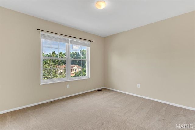 2814 Spruce Ridge Court, St Charles, MO 63303