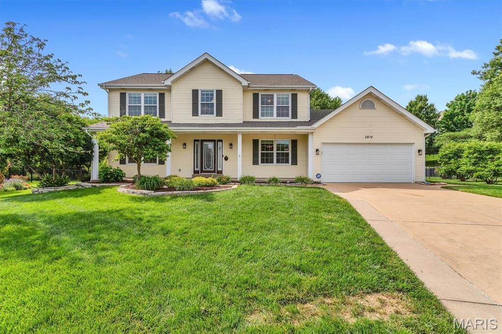 2814 Spruce Ridge Court, St Charles, MO 63303