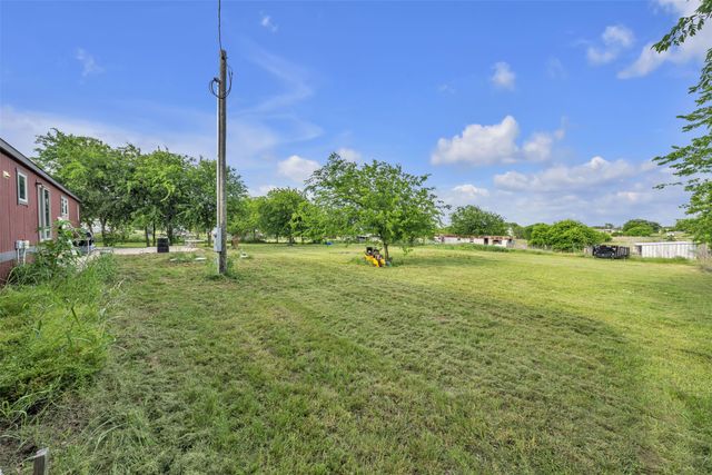 9600 High Road, Joshua, TX 76058