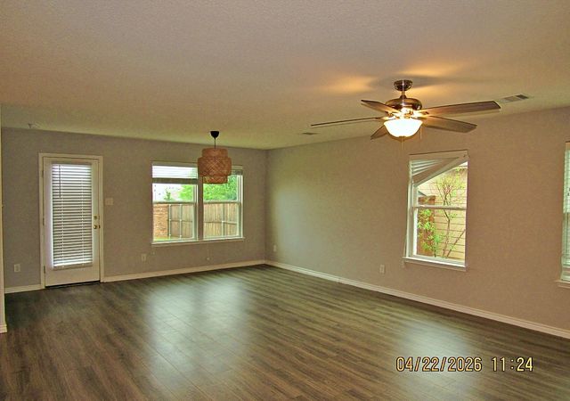 2757 Tobias Lane, Aubrey, TX 76227