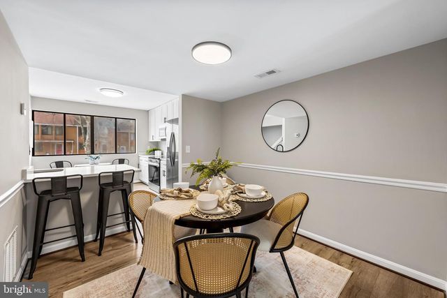 1359 ALMOND DR, Annapolis, MD 21409