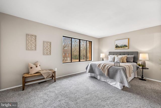 1359 ALMOND DR, Annapolis, MD 21409