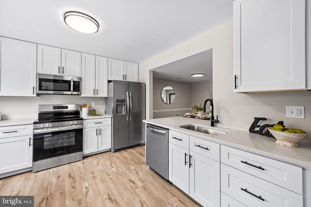 1359 ALMOND DR, Annapolis, MD 21409